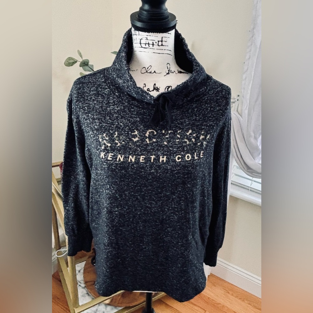 Women’s Reaction Kenneth Cole Long Sleeve
